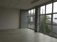 Local commercial — photo 3