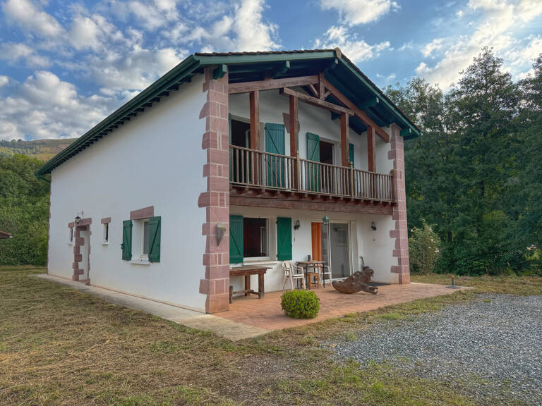 Maison d'habitation sur un terrain de 3036m2 — photo 1
