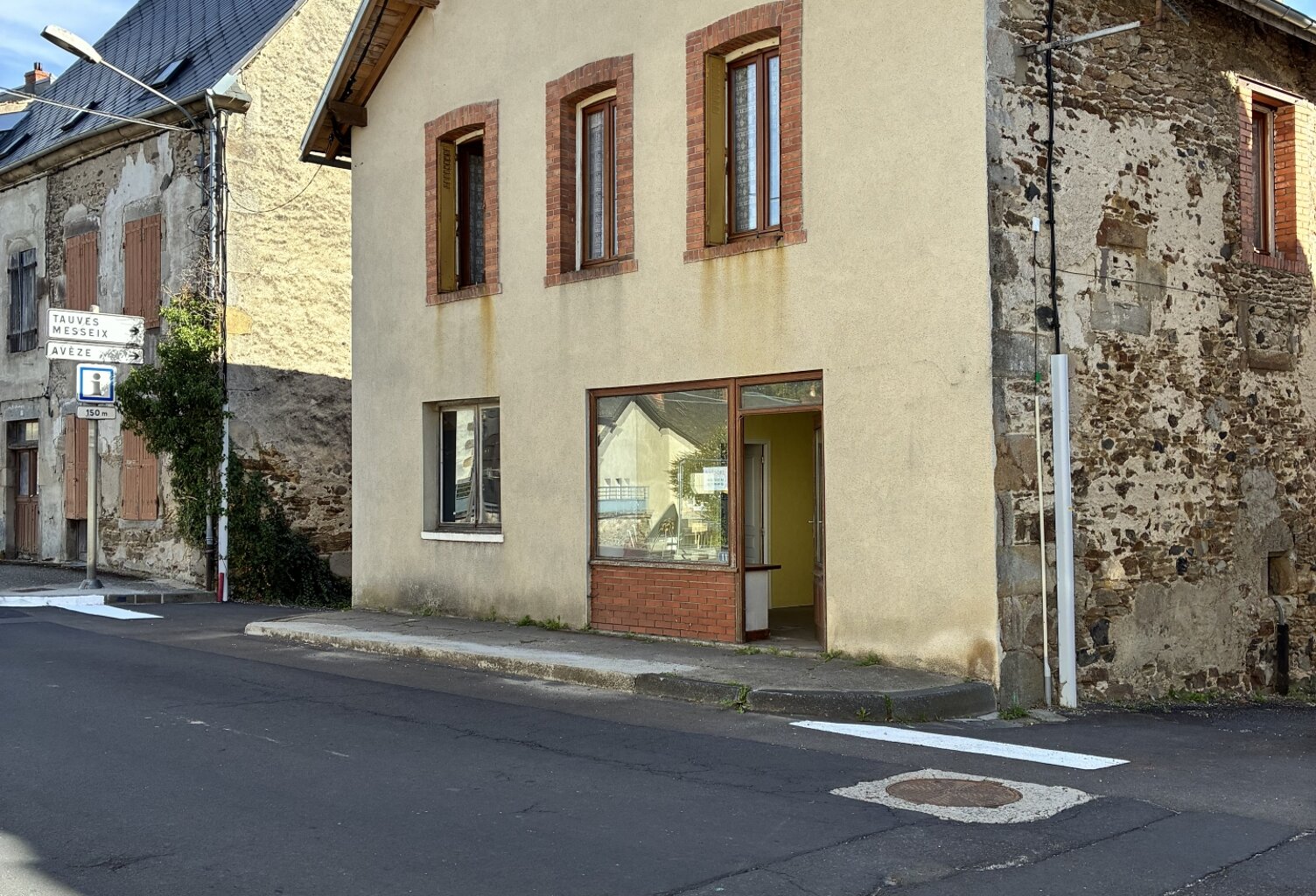 Vente Immeuble 114 m&sup2; — photo 1