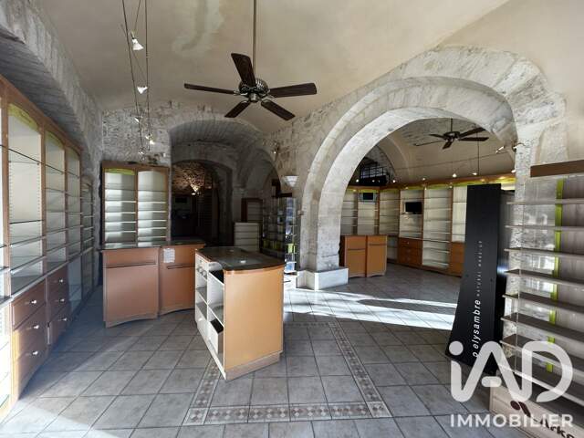 Vente Boutique/Local commercial 147 m&sup2; — photo du bien
