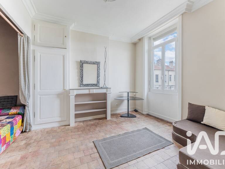 Vente Studio 1 pièce — photo 1