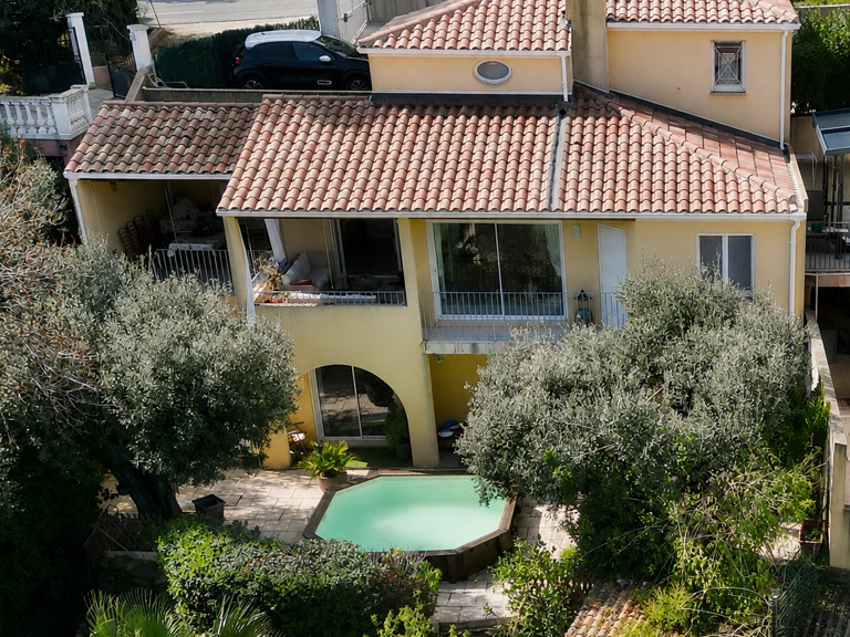 Vente Maison/villa 6 pièces — photo 1