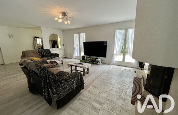 Vente Maison/villa 5 pièces — photo 2