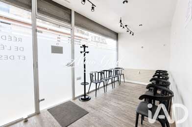 Commerce  325000 €