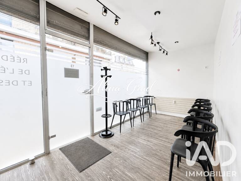 Vente Boutique/Local commercial 68 m&sup2; — photo 1