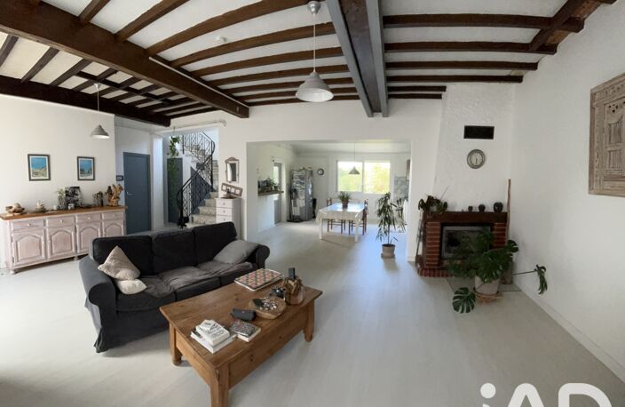 Vente Maison/villa 5 pièces — photo 3