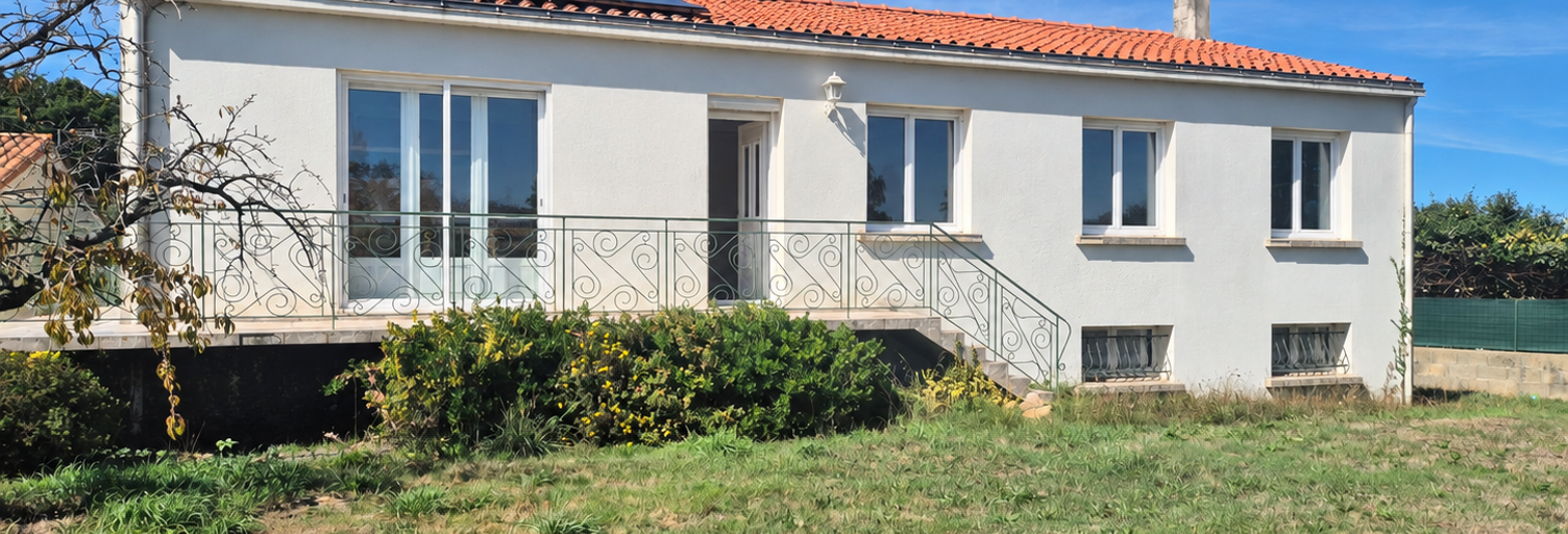 Maison 7 Pièces 145 m² à vendre à Saint-Georges-de-Pointindoux (85150)