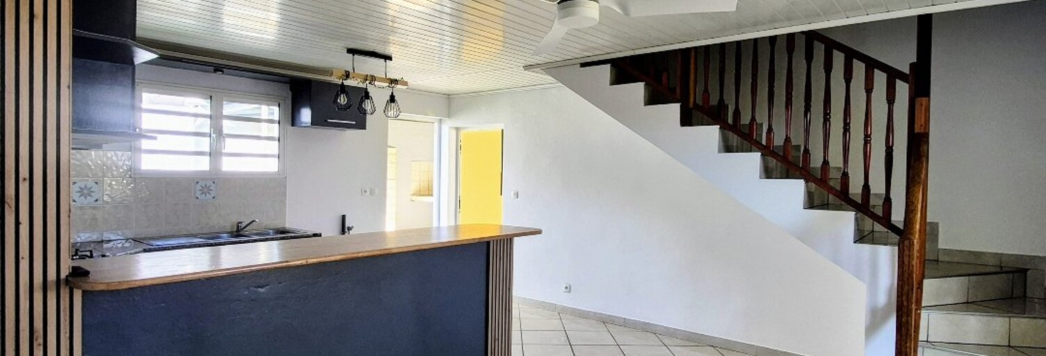 Maison 5 Pièces 91 m² à louer à Saint-Pierre (97410)
