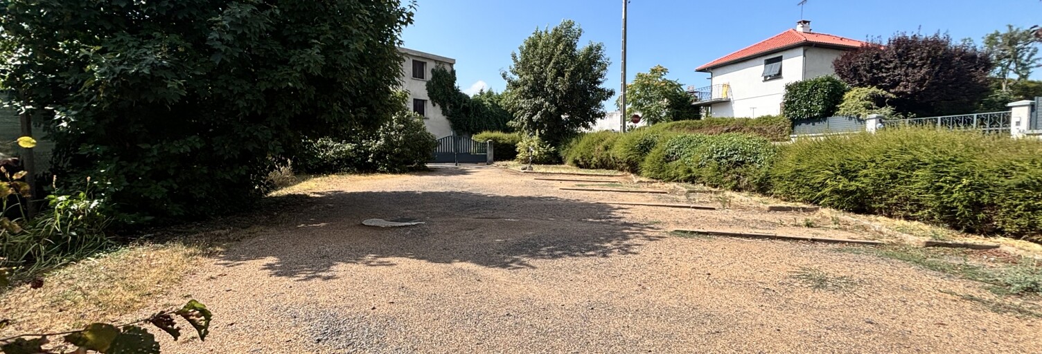Terrain  284 m² à vendre à Riom (63200)