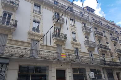 Appartement 4 pièces 1410 €