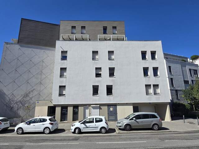 Appartement 1 pièce 20 m² à Grenoble — photo du bien