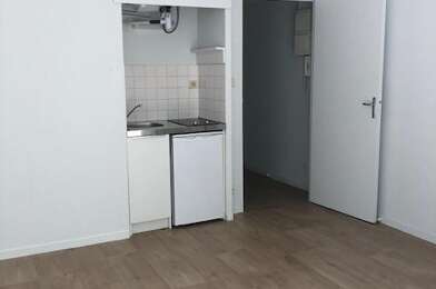 Appartement 1 pièces 330 €