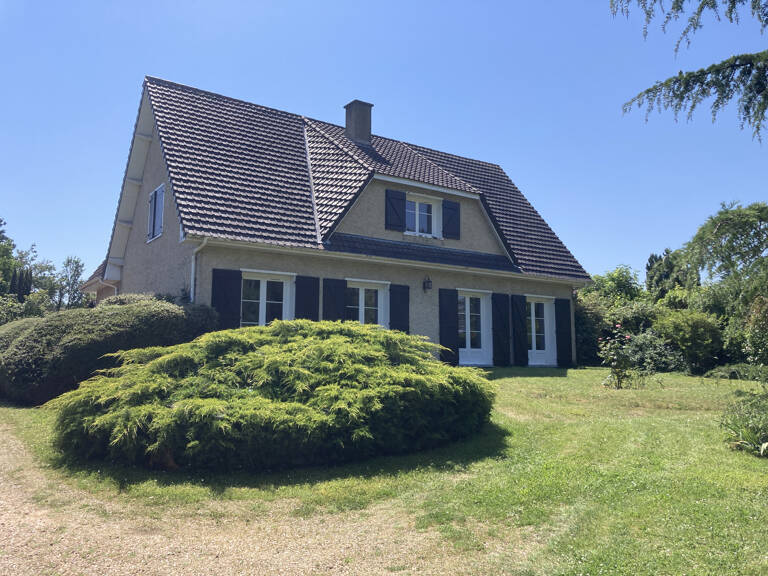 DISSAY, Maison 164m2 au sol — photo 1