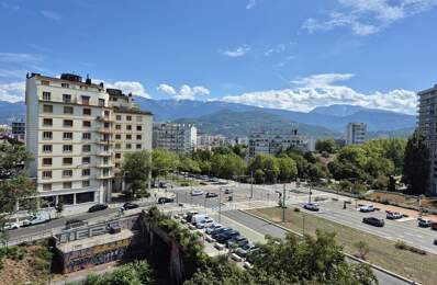 Grenoble superbe T2 centre ville — photo du bien