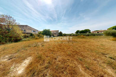 Terrain  330000 €