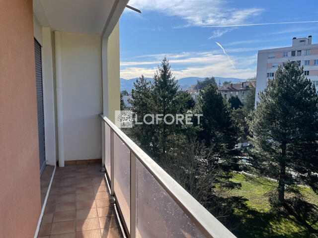 Appartement proposé à Saint-Étienne