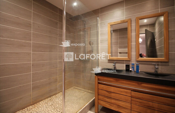 Appt 5 pièces 95 m² avec balcon ,cave et garage — photo 4