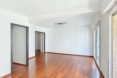Appartement 3 pièces 1227 €