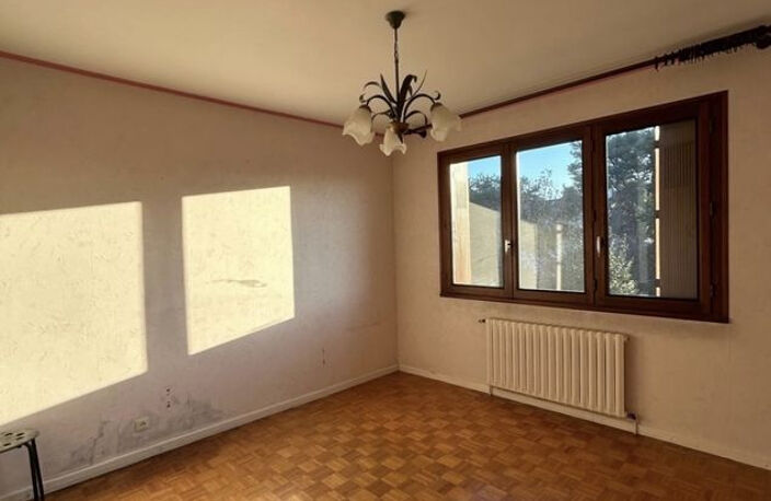 APPARTEMENT DE 97M2 AVEC UNE TERRASSE DE 15M2 SAINT-PRIEST — photo 4