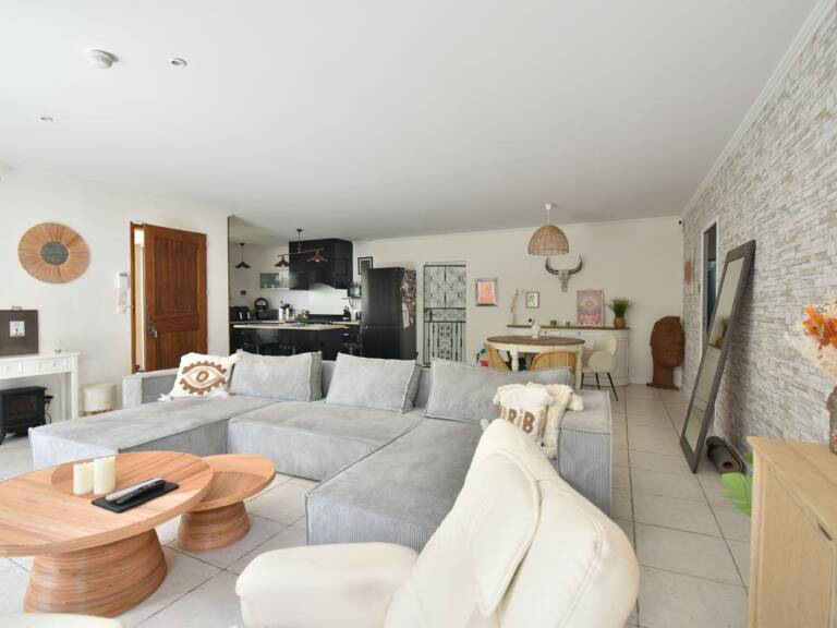 Maison À Vendre — photo 1