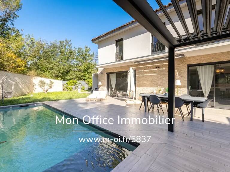 Référence : 6930-AUS - Maison contemporaine de 180 m² avec suite parentale de plain-pied, piscine chauffée et garage — photo 1