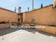 Référence : 7036-CDI. - Grande maison de ville avec cour intérieure et fort potentiel — photo 3