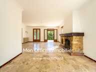 Référence : 5977-CDI. - Cabriès – Haut de villa T5 de 124 m² avec jardin, terrasse et 3 stationnements — photo 4