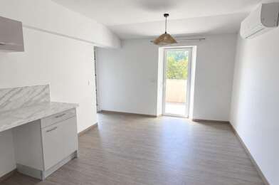Appartement 1 pièces 690 €