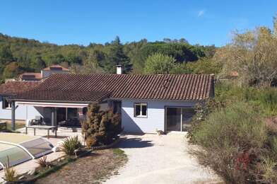 Maison 10 pièces 300000 €