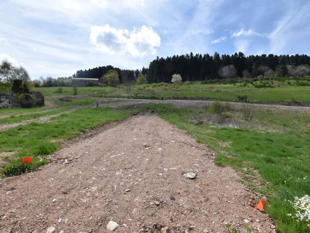 Terrain à vendre de 1 074,00 m² DUNIERES (43)-Bien situé et vue dégagée — photo du bien