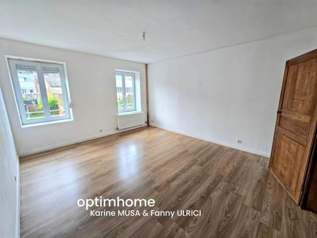 FOURMIES (59) -   Vente maison semi-individuelle, avec 3 chambres  ️ ️ ️ et jardin ☘️ — photo du bien