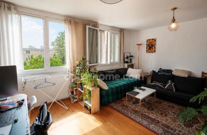 IVRY SUR SEINE (94) - APPARTEMENT - 2 CHAMBRES - PROCHE TRANSPORTS — photo 3