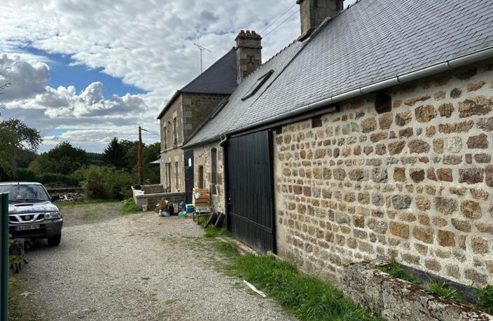 Proximité de CARROUGES - PROPRIÉTÉ RURALE D'EXCEPTION EN PIERRE sur terrain de 2ha - DPE C ! (pompe à chaleur) — photo 4