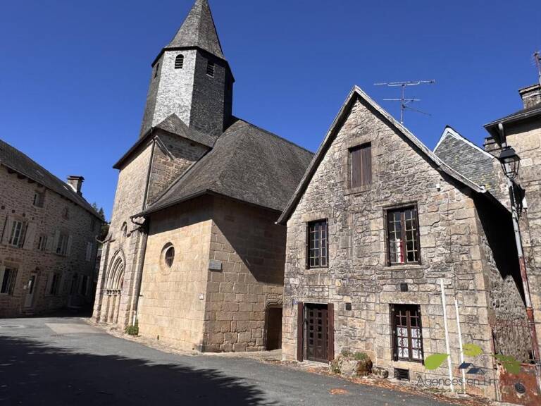 CORREZE — photo 1