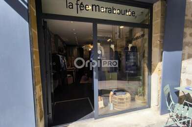 Commerce  884 €