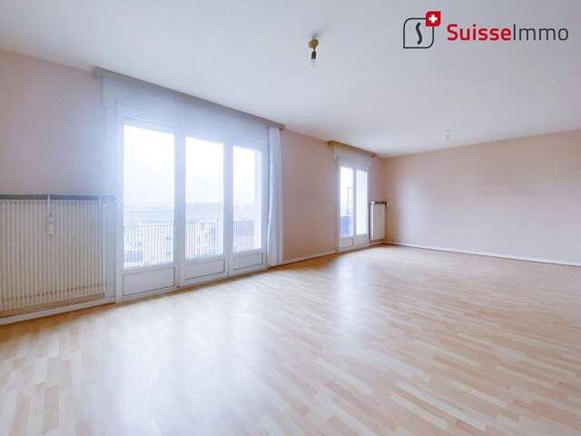 Grand appartement à Montbéliard — photo du bien
