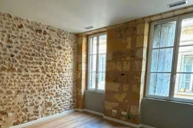 Appartement 3 pièces 1090 €