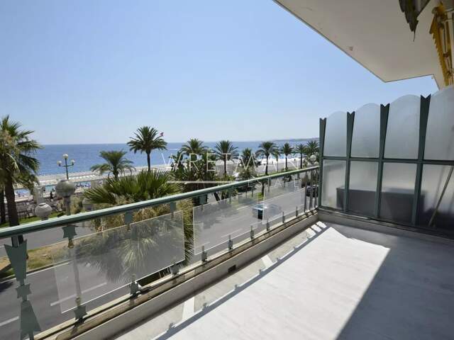 Appartement livré entièrement refait avec terrasse vue mer - Nic — photo du bien