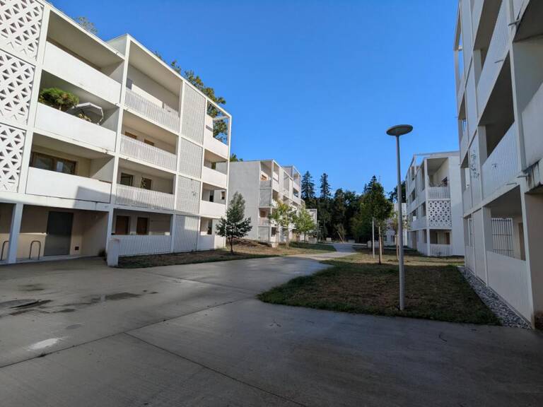 Parc Bourran - Studio avec grand balcon de 12 m2 — photo 1