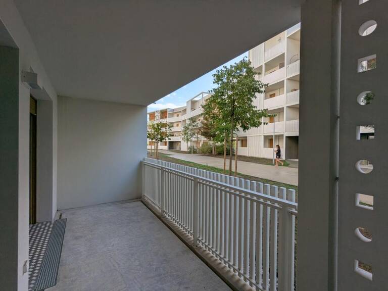 Studio avec grand balcon face au Parc Bourran à Mérignac — photo 1