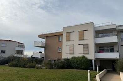 Appartement 3 pièces 1176 €