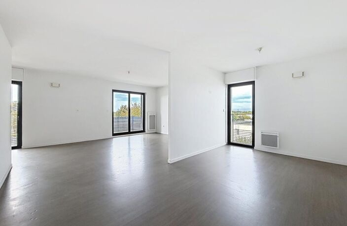 Appartement À Vendre — photo 3