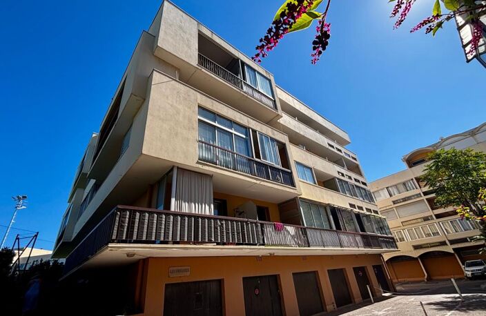 Beau studio lumineux avec balcon — photo 4