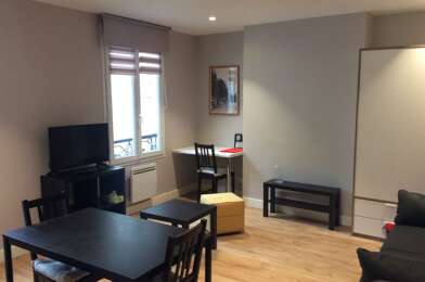 Appartement 1 pièces 1050 €