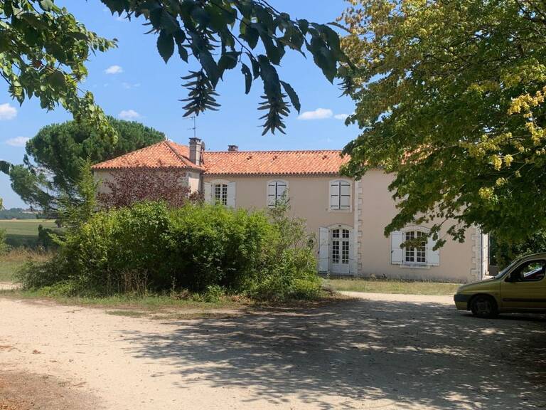 Maison de 400m2 à louer sur Brantôme en Périgord — photo 1