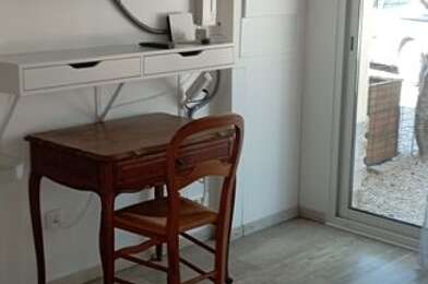 Appartement 1 pièces 550 €