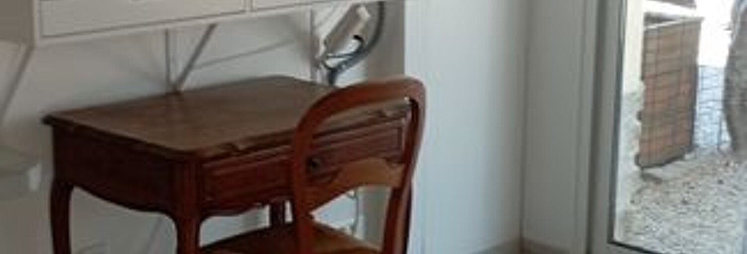 Appartement 1 Pièce 24 m² à louer à Venelles (13770)