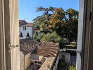 PÉZENAS — Appartement dernier étage, proche Cours Jean Jaurès — photo 2