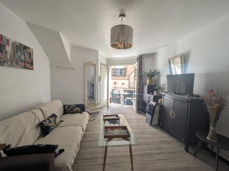 PÉZENAS CENTRE — Appartement traversant — photo 1