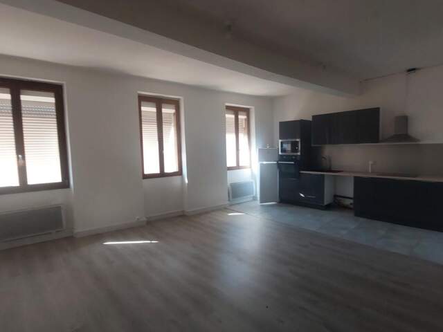 Appartement À Louer — photo du bien